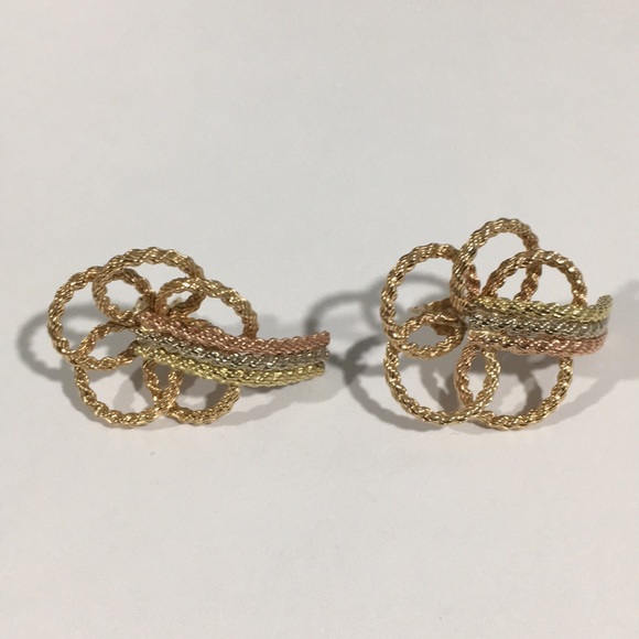 14k Tri Color Gold Light Flower 🌺 Shape Earrings - Picture 2 of 6